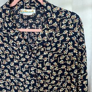 ***SOLD*** Vintage floral blouse with short sleeves